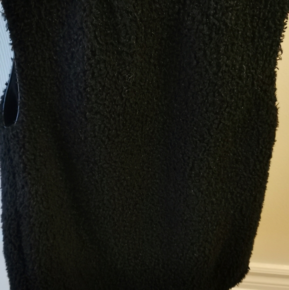 Wilfred teddy vest - Picture 2 of 3